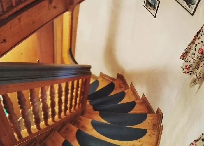 Zetzenberghuette بيت للعطل *